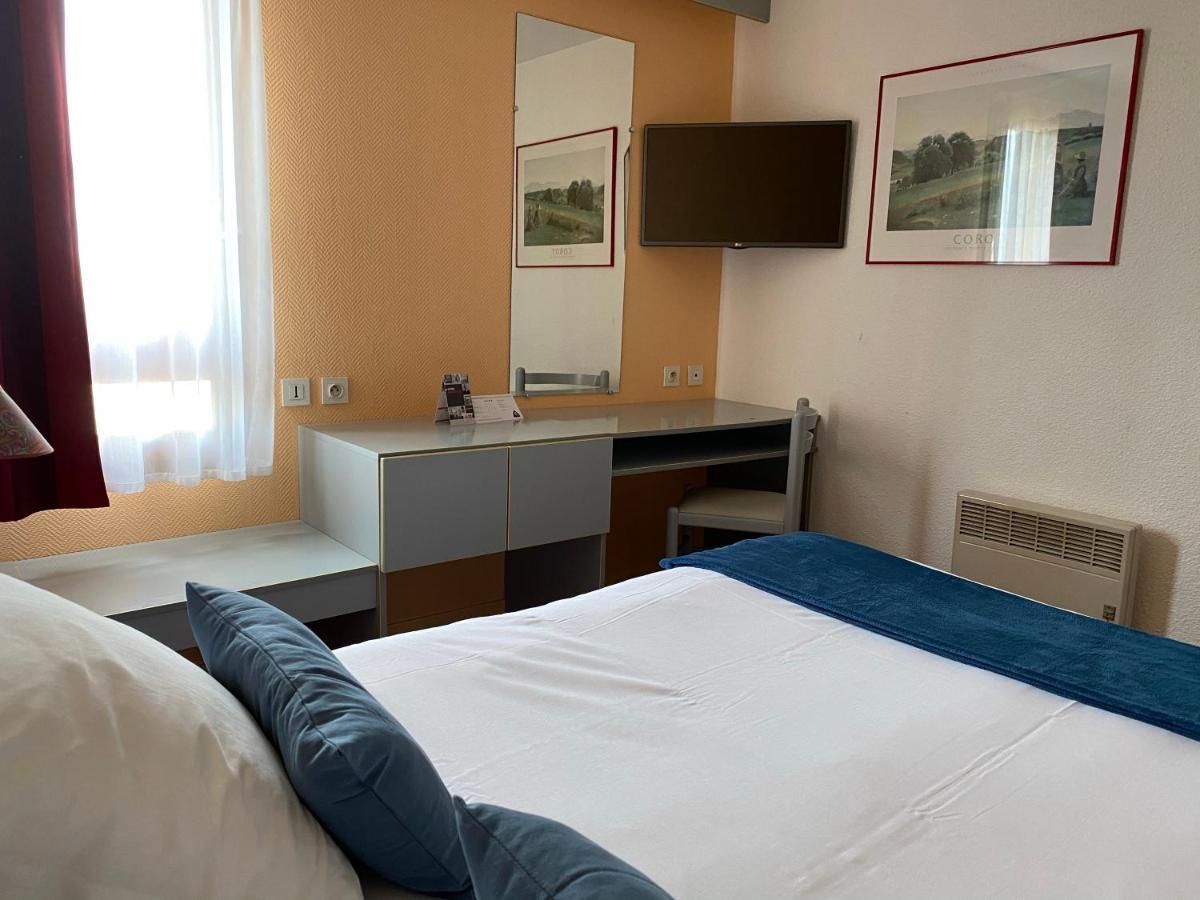 Brit Hotel Essentiel Moulins Avermes المظهر الخارجي الصورة