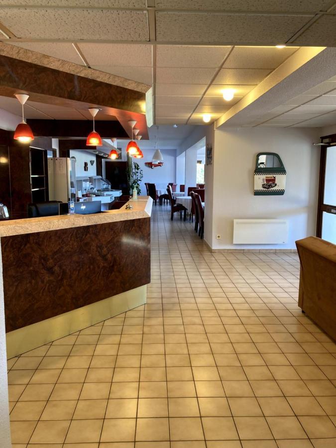 Brit Hotel Essentiel Moulins Avermes المظهر الخارجي الصورة